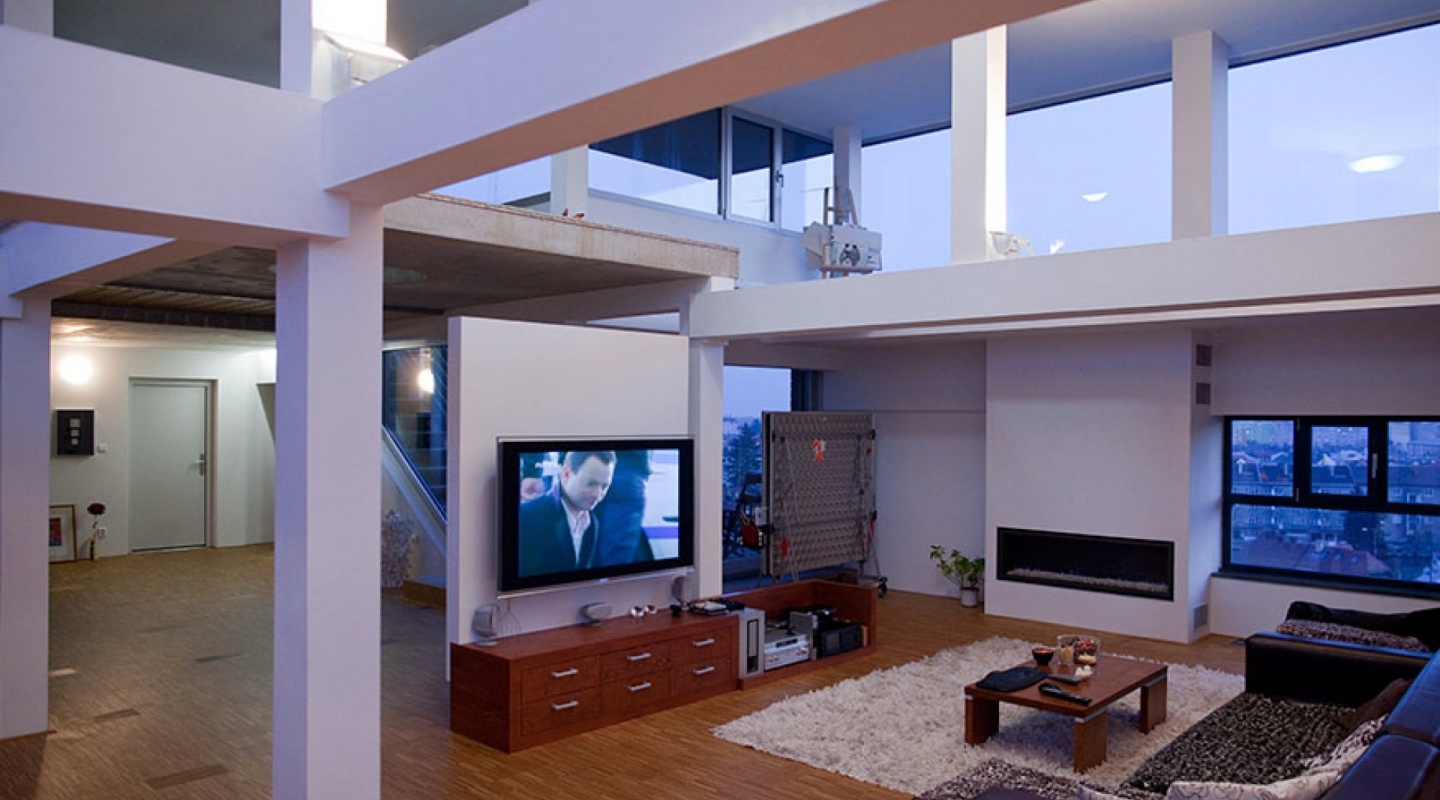 Grain Silo Home