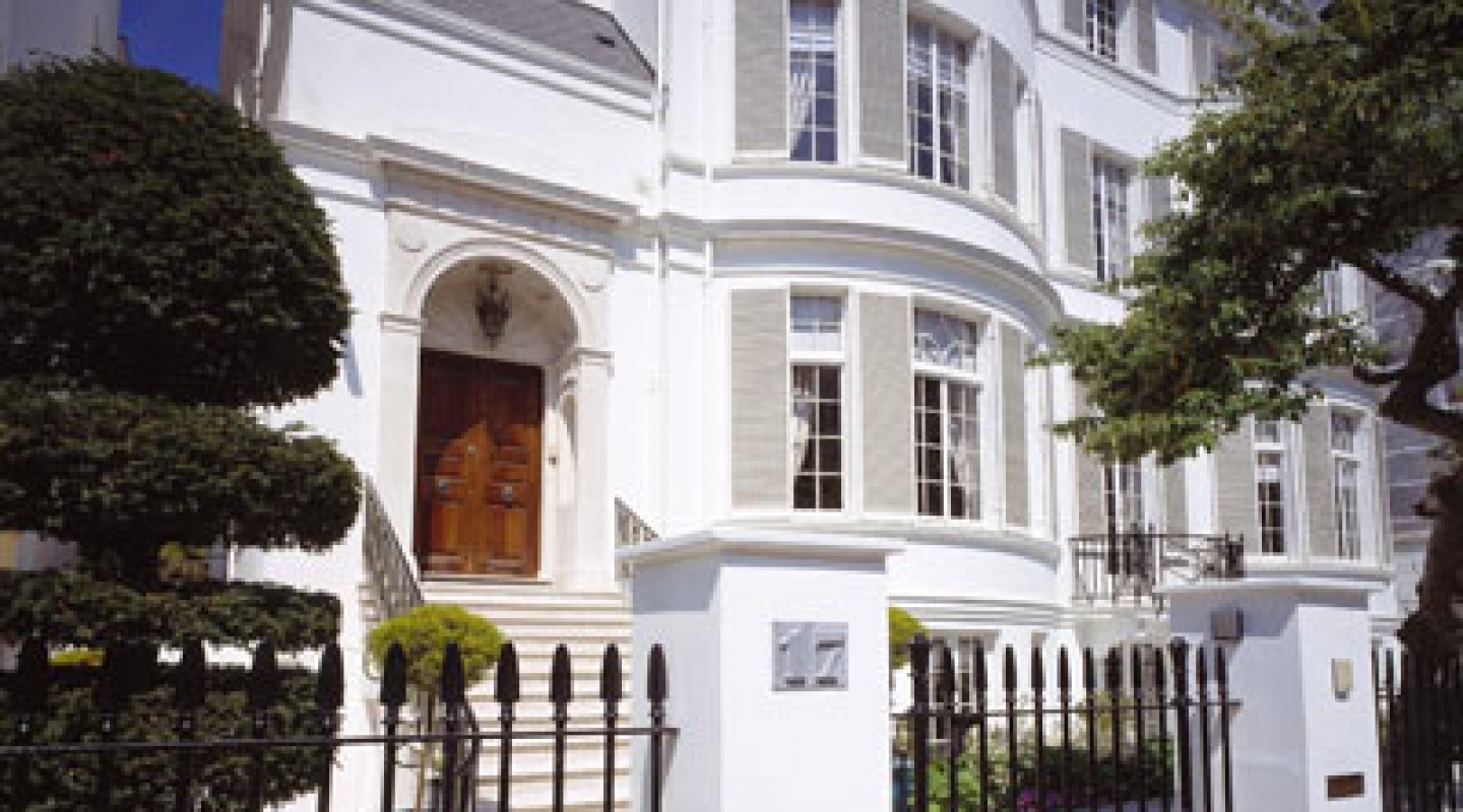 Elena Franchuk's Victorian Villa