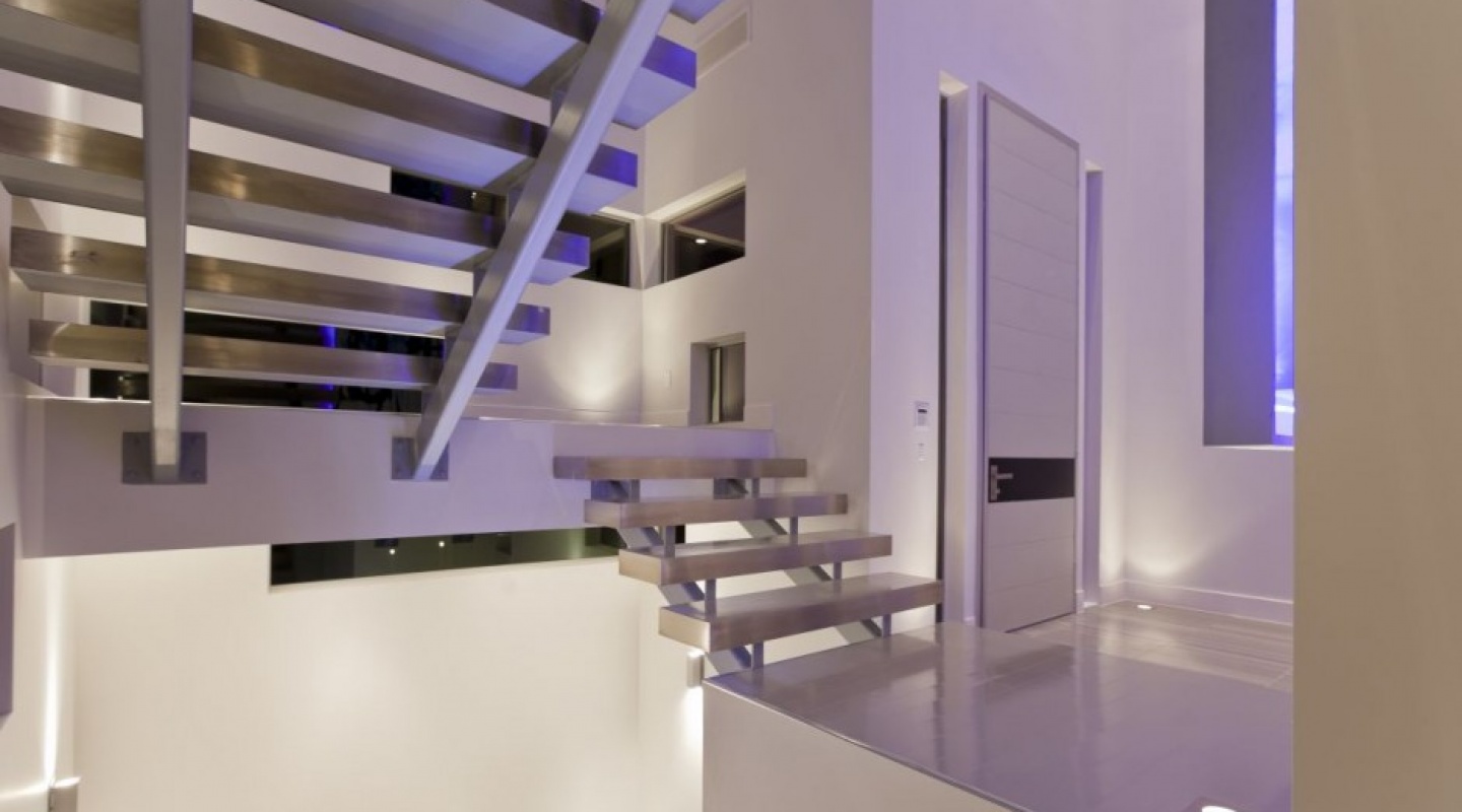 Hurtado Modern Residence in Las Vegas