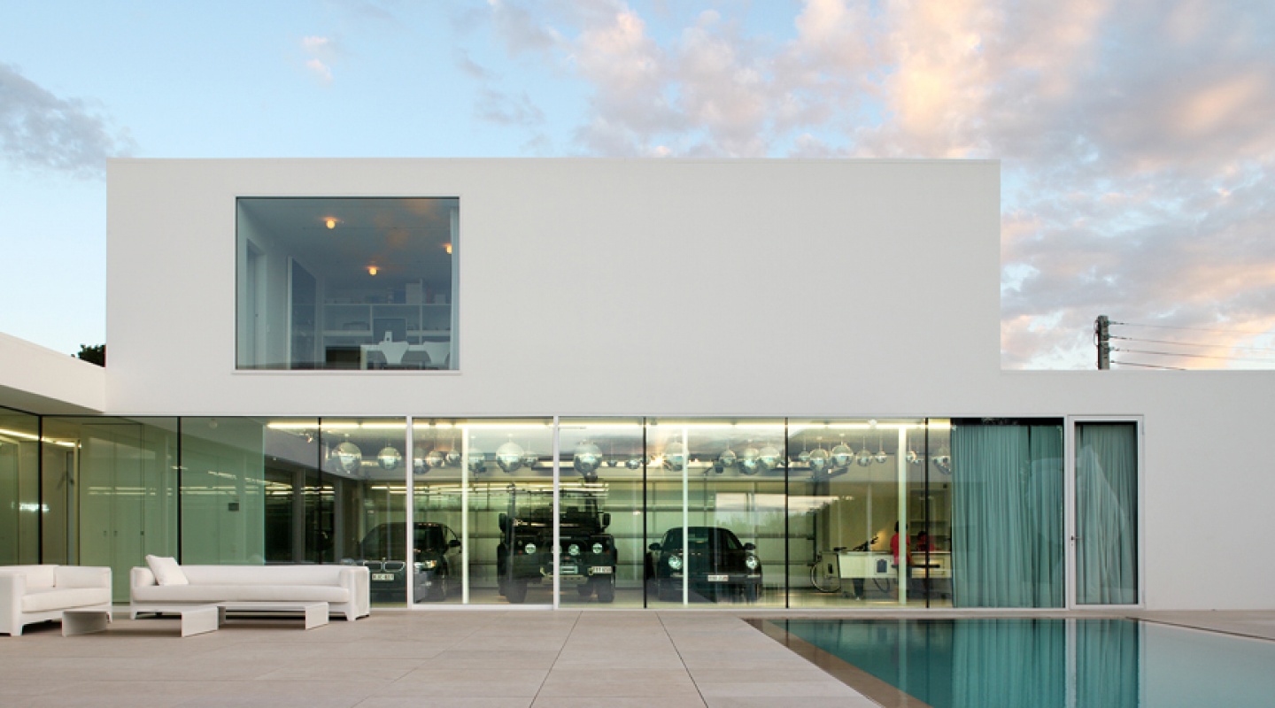 Villa-V-in-Belgium-by-Beel-and-Achtergael-Architects