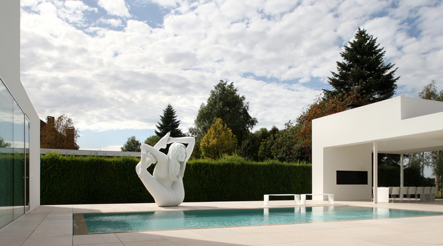 Villa-V-in-Belgium-by-Beel-and-Achtergael-Architects
