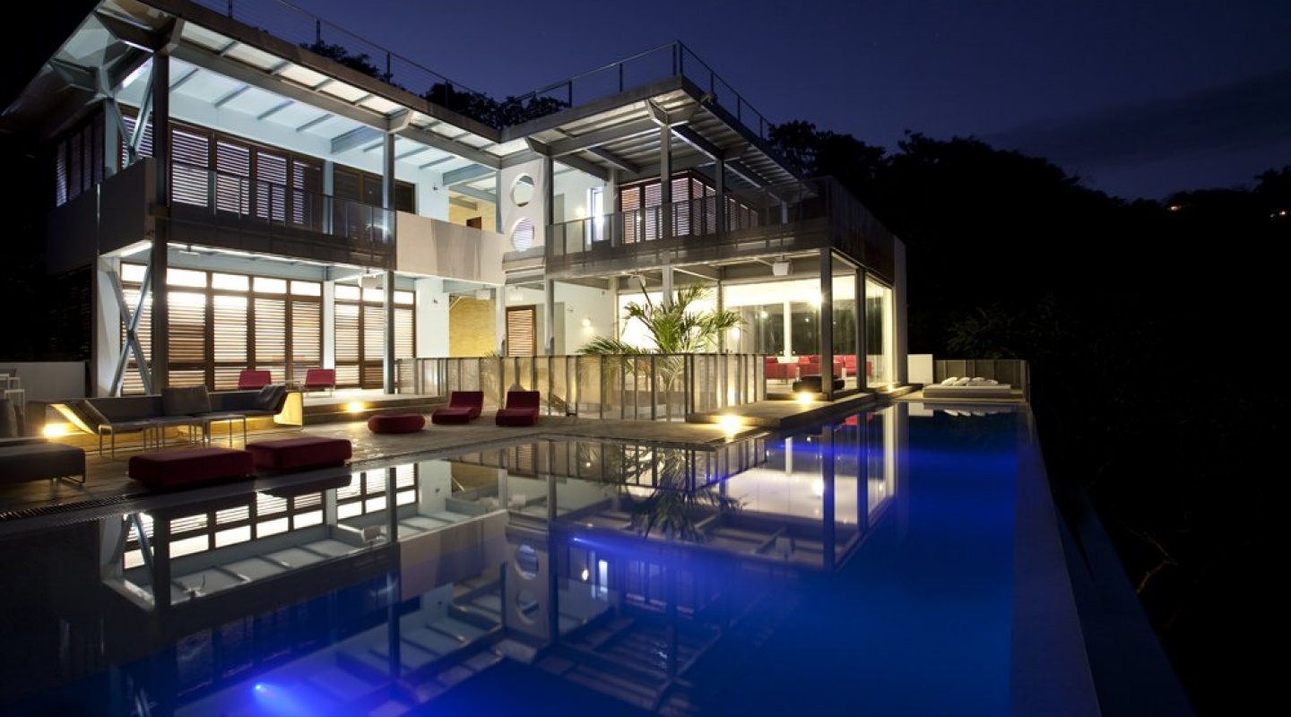 Casa Torcida by SPG Architects