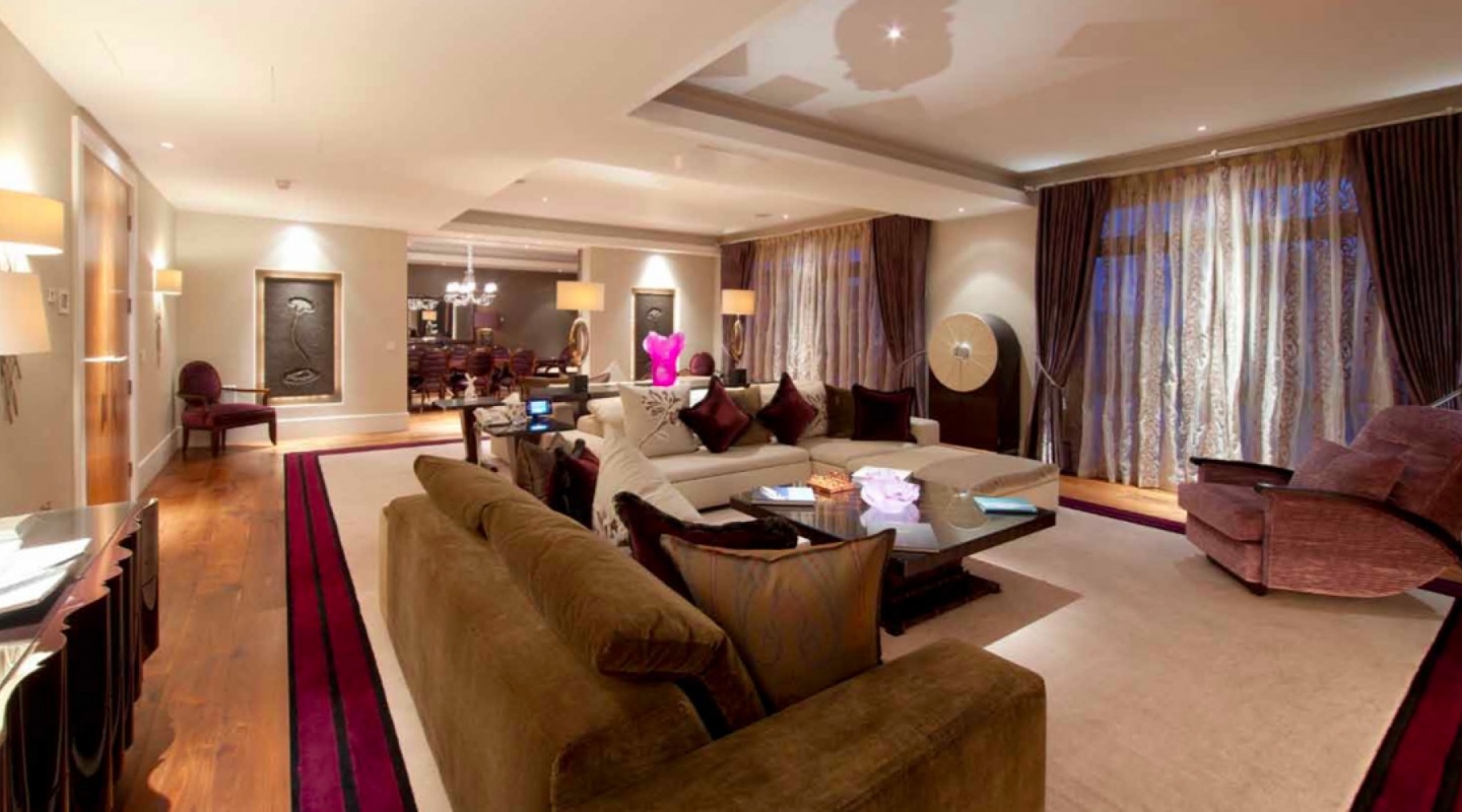 the versailles penthouse