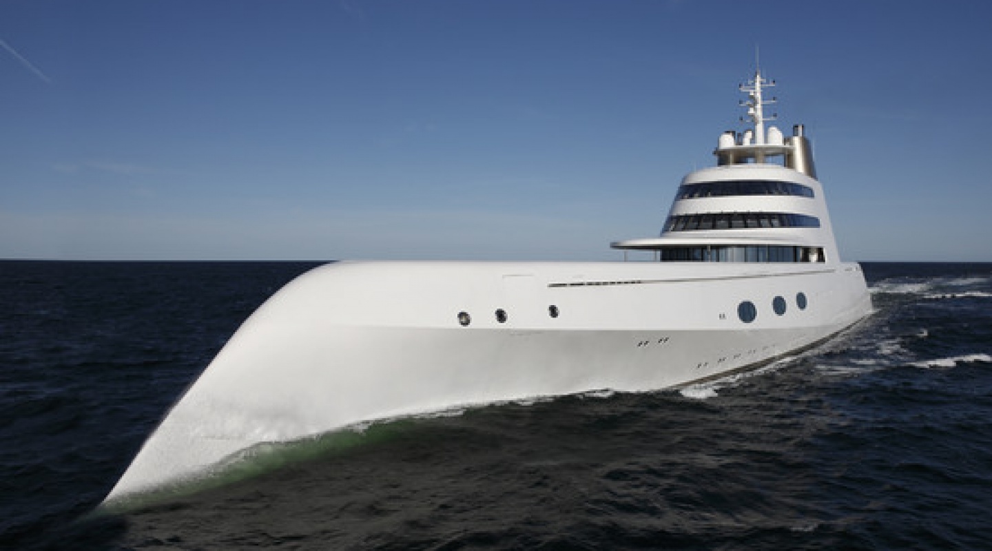 phillipe stark mega yacht a