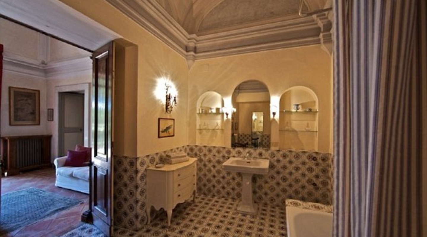 the palazzo orsini in rome 8
