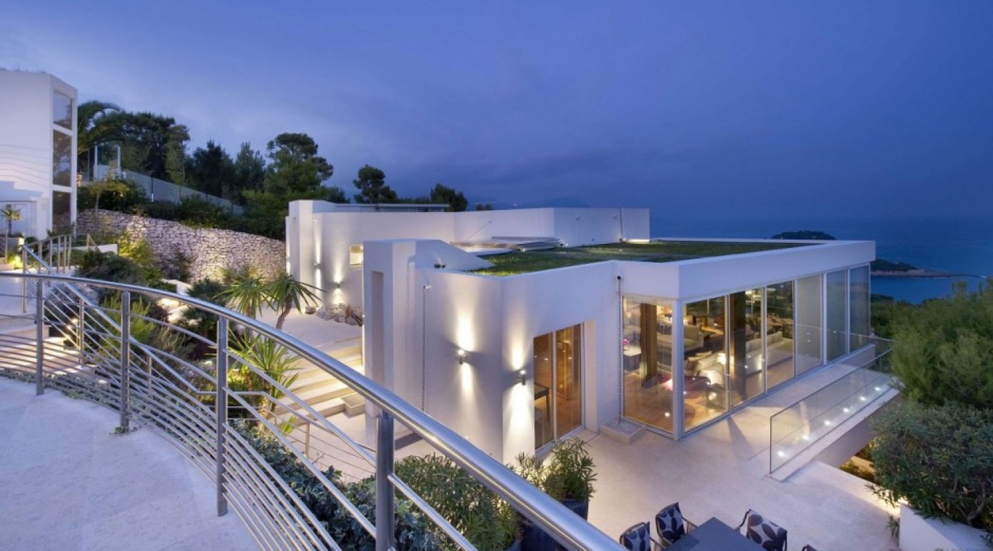 villa in cap ferrat 2