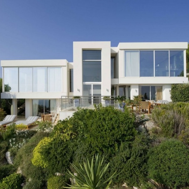 villa in cap ferrat