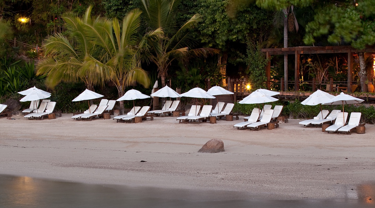 ponta dos ganchos in brazil 5