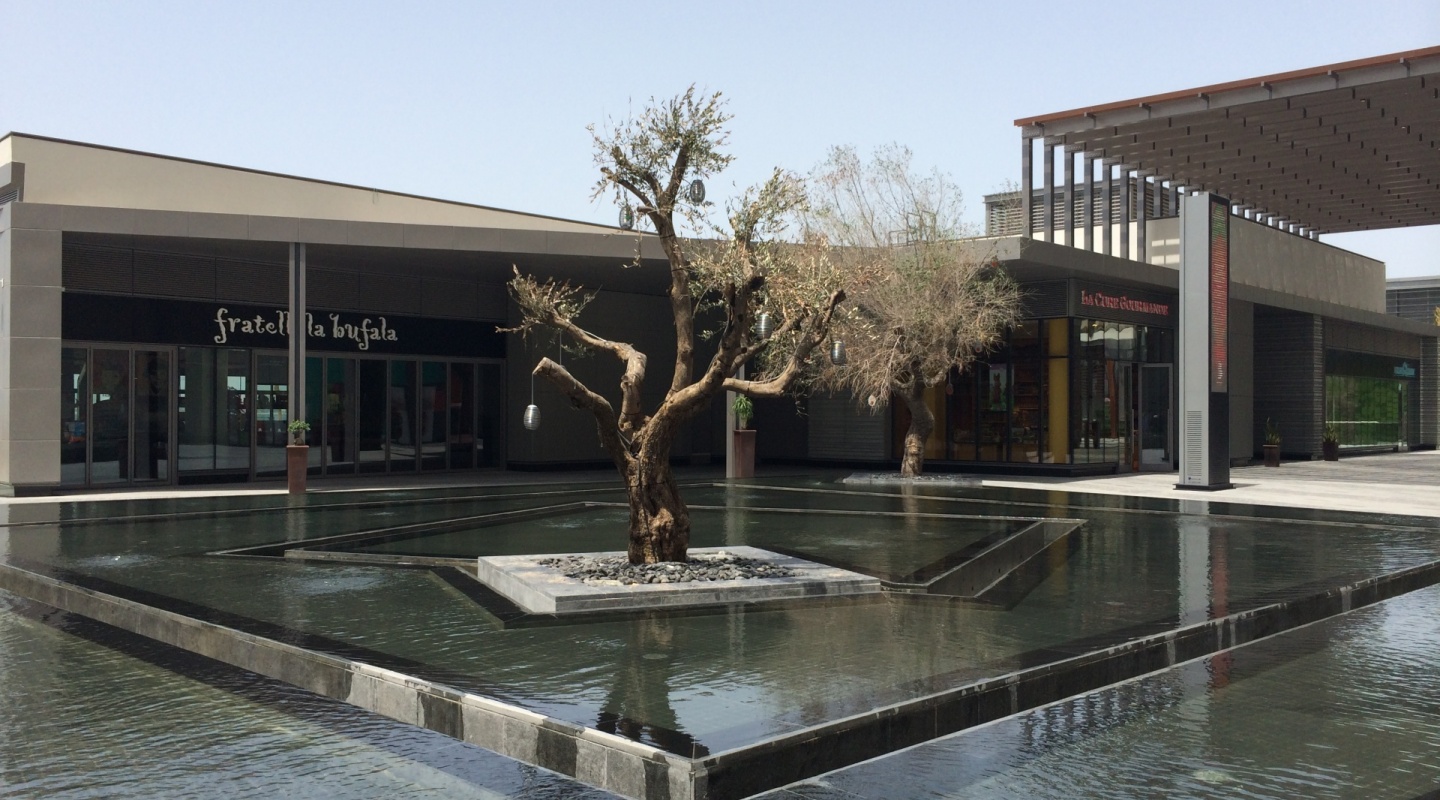 the beach in jbr 4