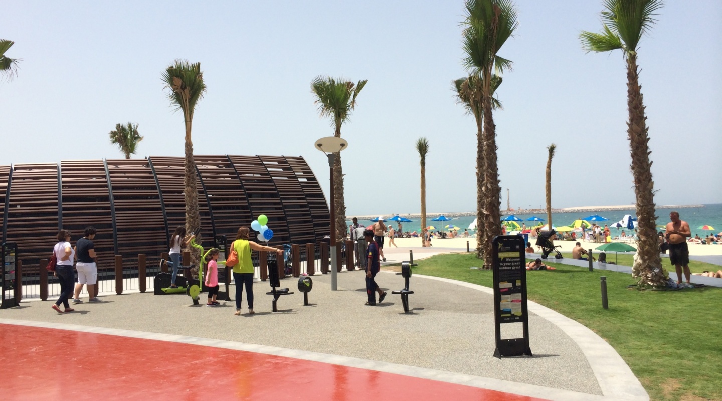 the beach in jbr 9
