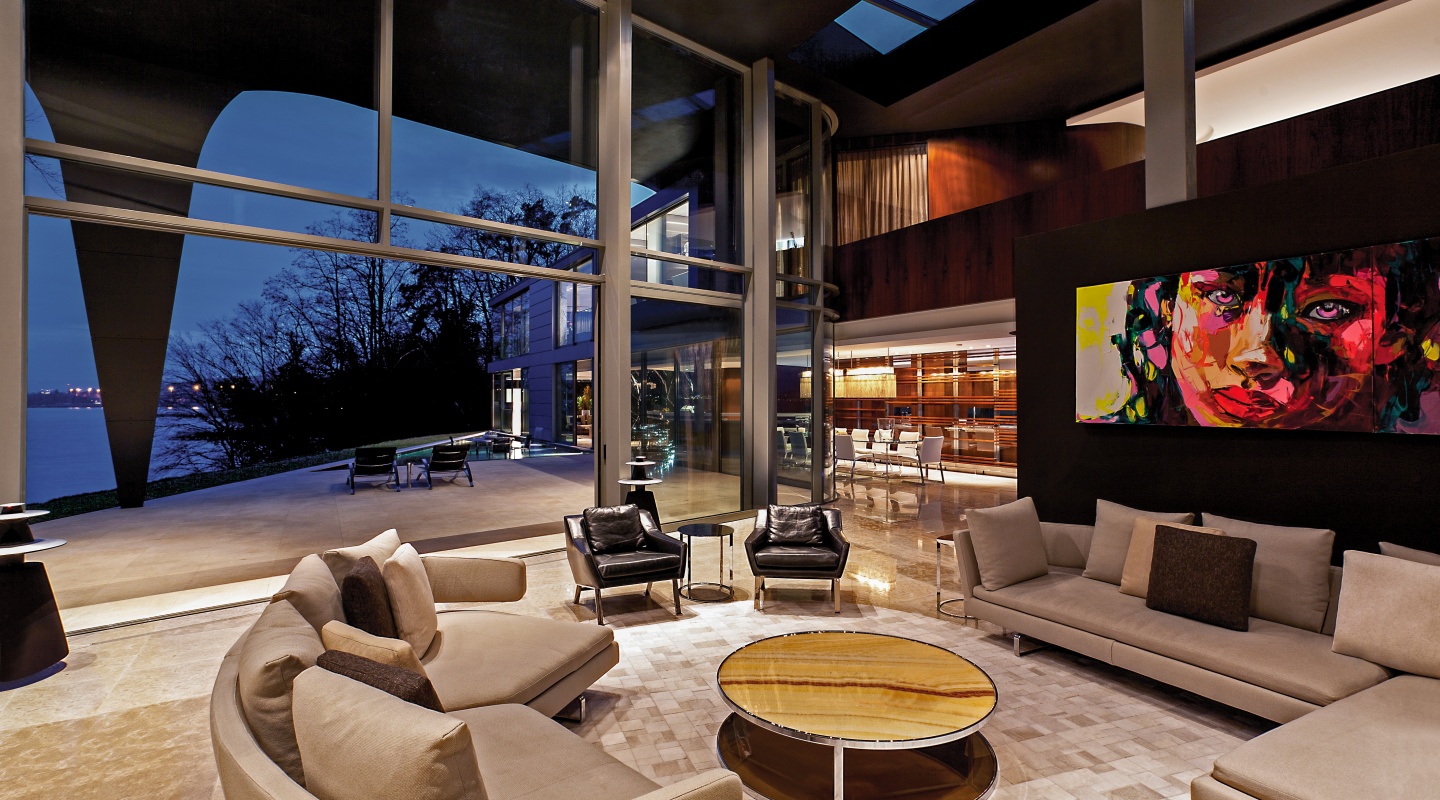 lakehouse in geneva 00003