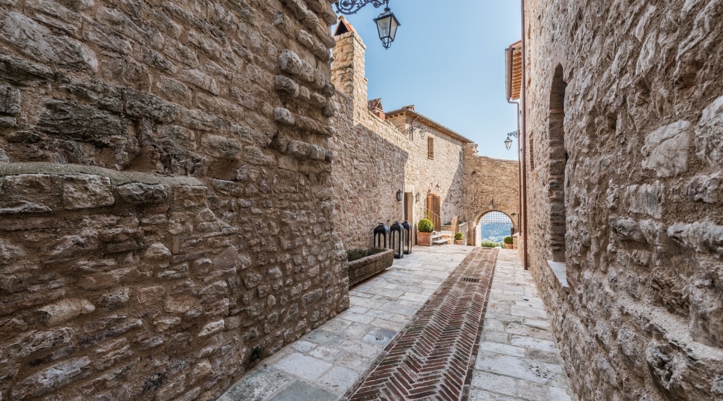 10 castello di valentina 1