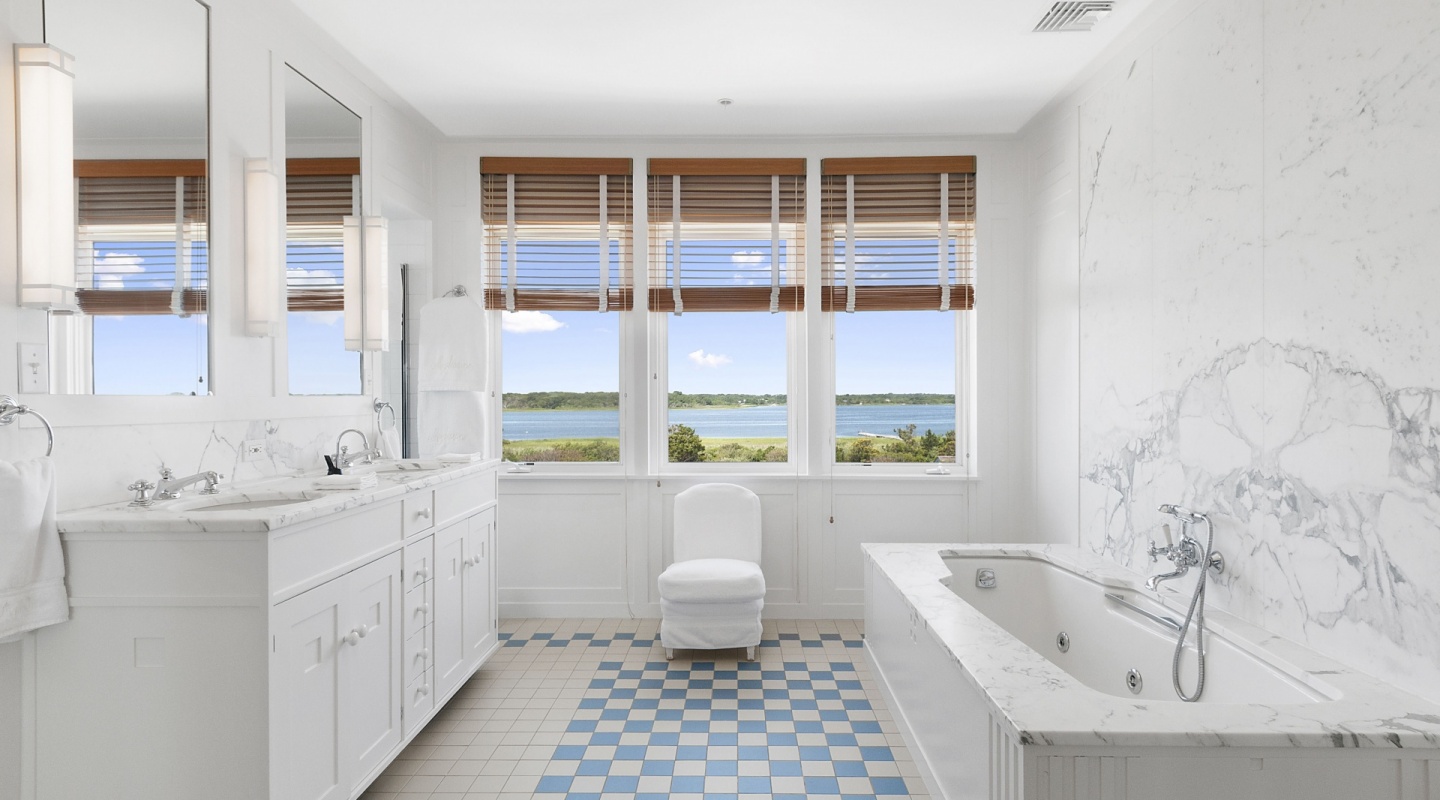 RENT Southampton, NY