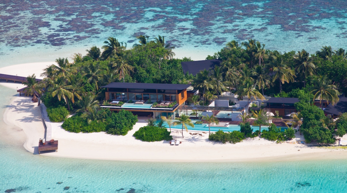 3 coco prive private island