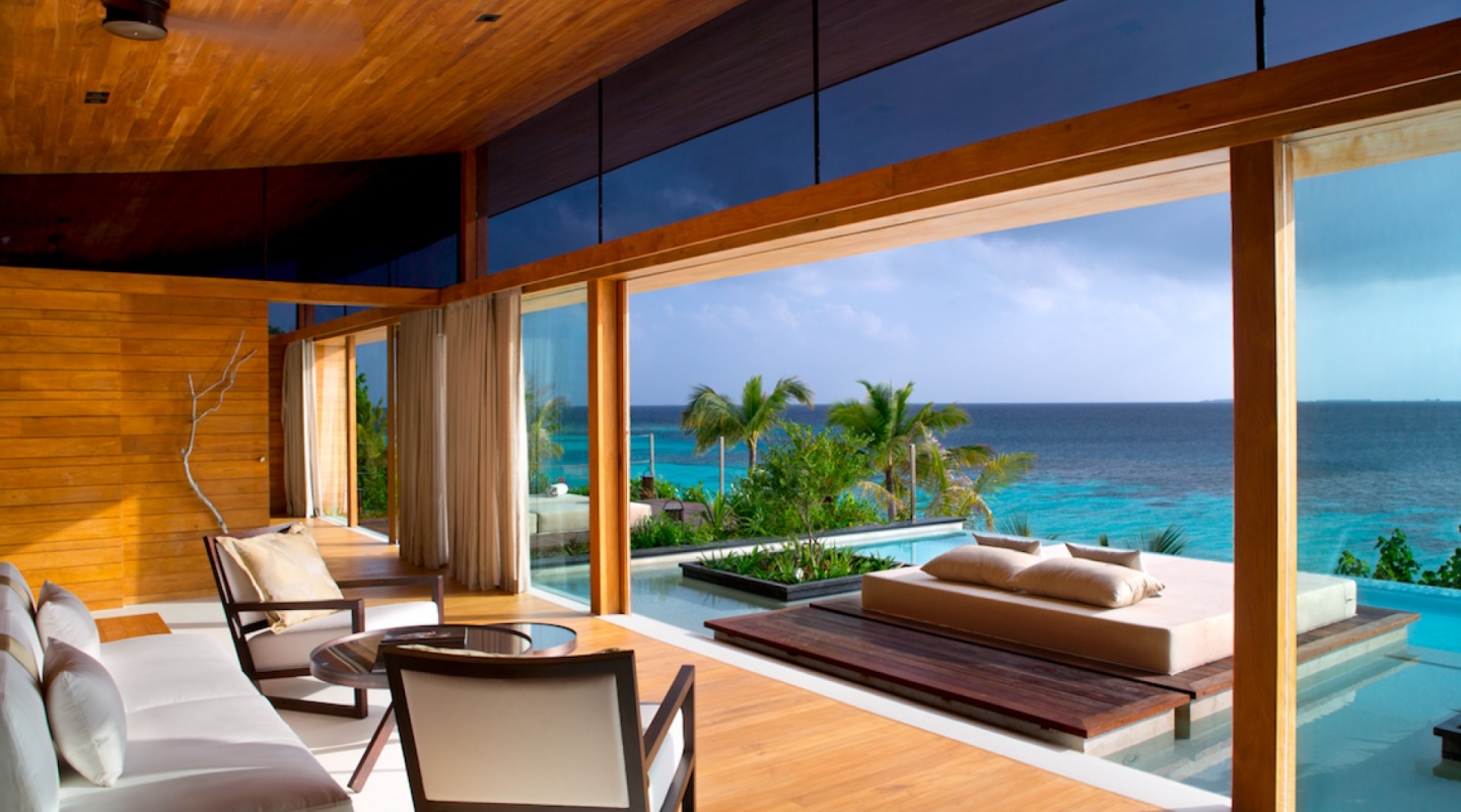 8 coco prive private island