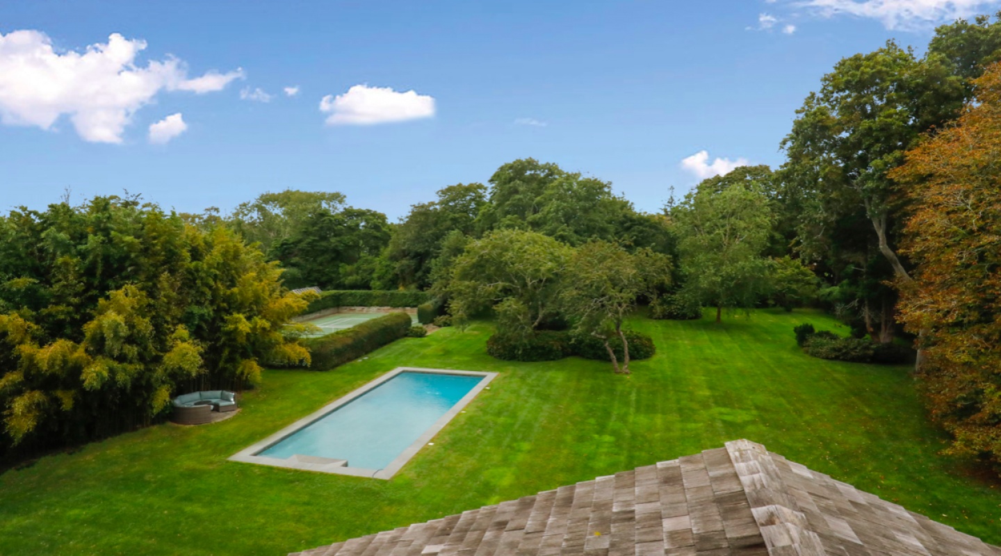 Great Plains Road, Southampton