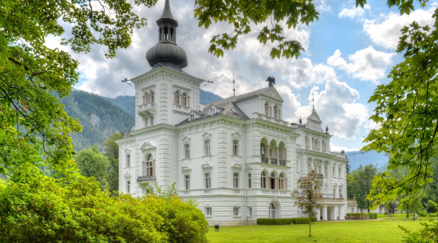 grubhof castle austria