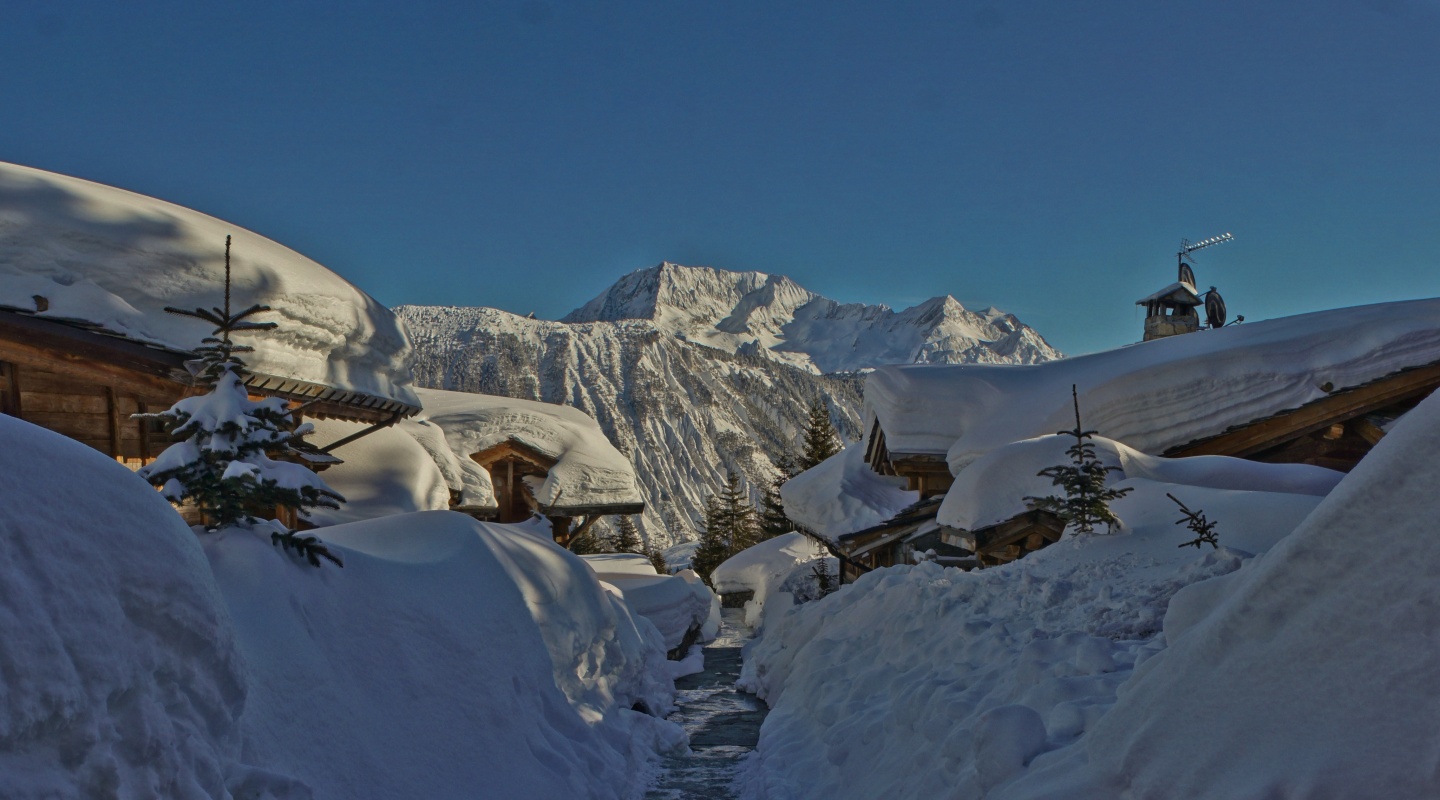 Luxury Super Chalets Real Estate French Alps for Sale